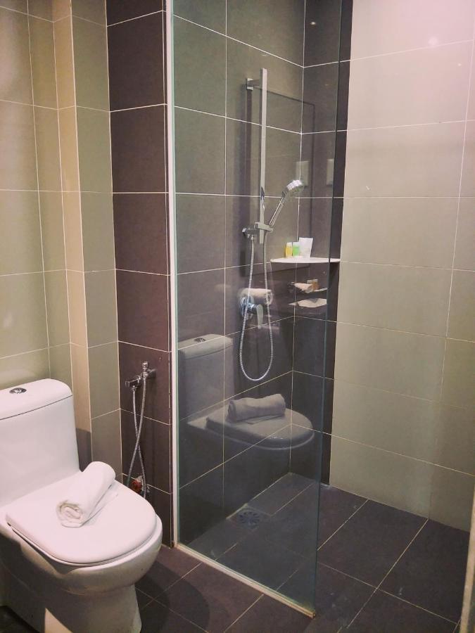 Gloria Swiss Apartment Melaka 에이어 케로 외부 사진