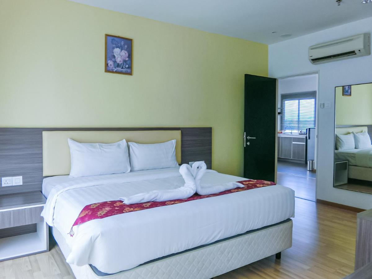 Gloria Swiss Apartment Melaka 에이어 케로 객실 사진